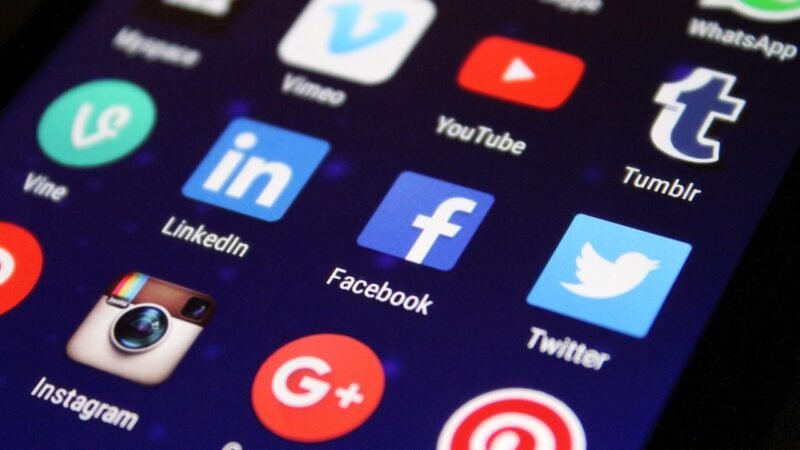 Dicas de Ouro para Bombar nas Redes Sociais Ainda Hoje: O Guia Definitivo